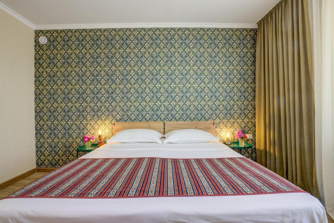 Ordo Hotel Karakol Extérieur photo