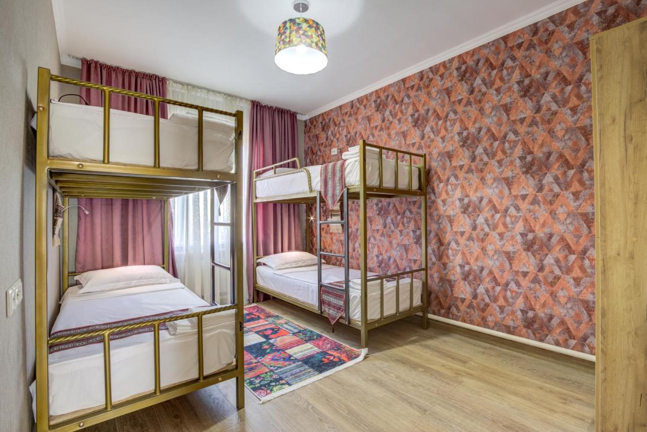 Ordo Hotel Karakol Extérieur photo