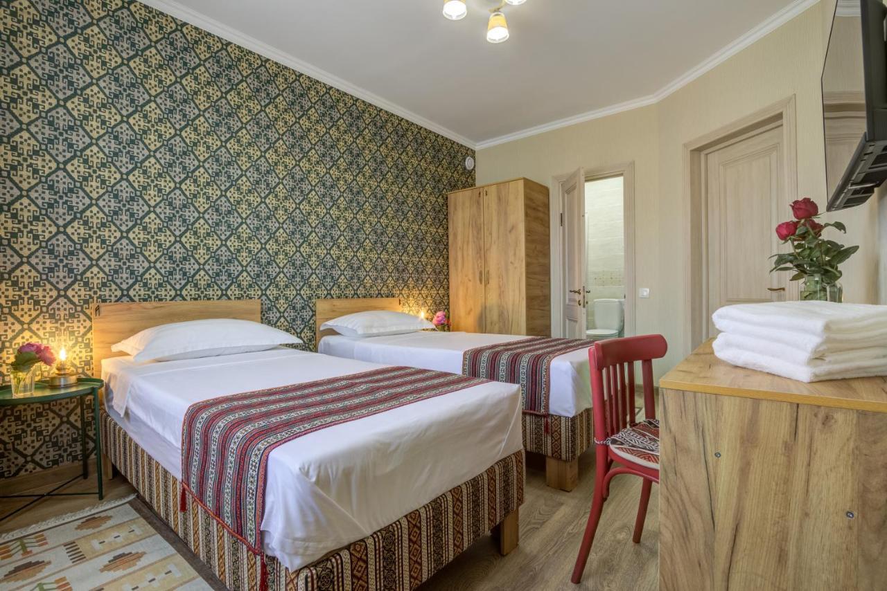 Ordo Hotel Karakol Extérieur photo